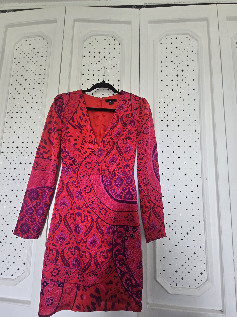 Marciano By Guess Vibrant Pink Patterned Long-Sleeve Dress
